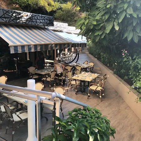 卡斯特尔维西诺酒店 酒店 阿雅克肖