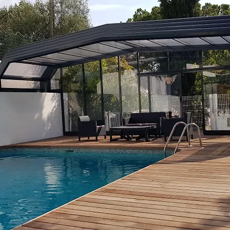 卡斯特尔维西诺酒店